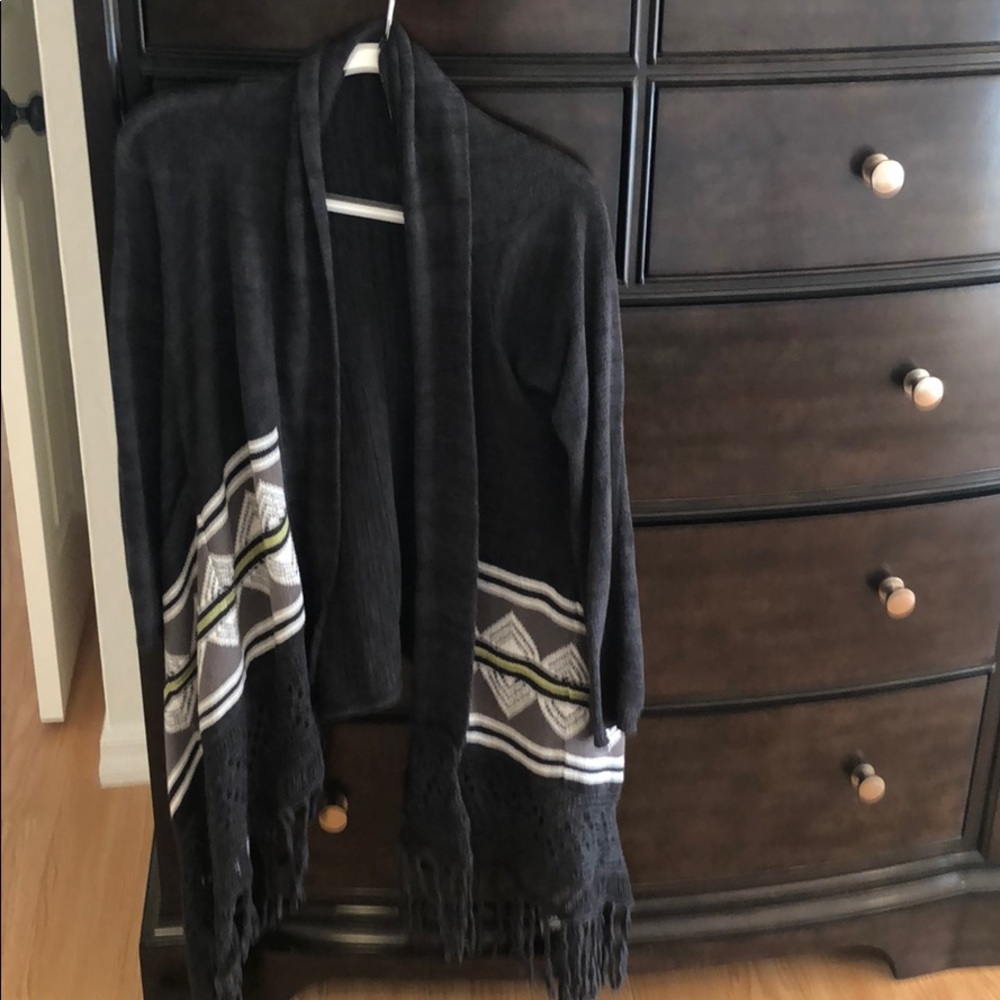Billabong cardigan